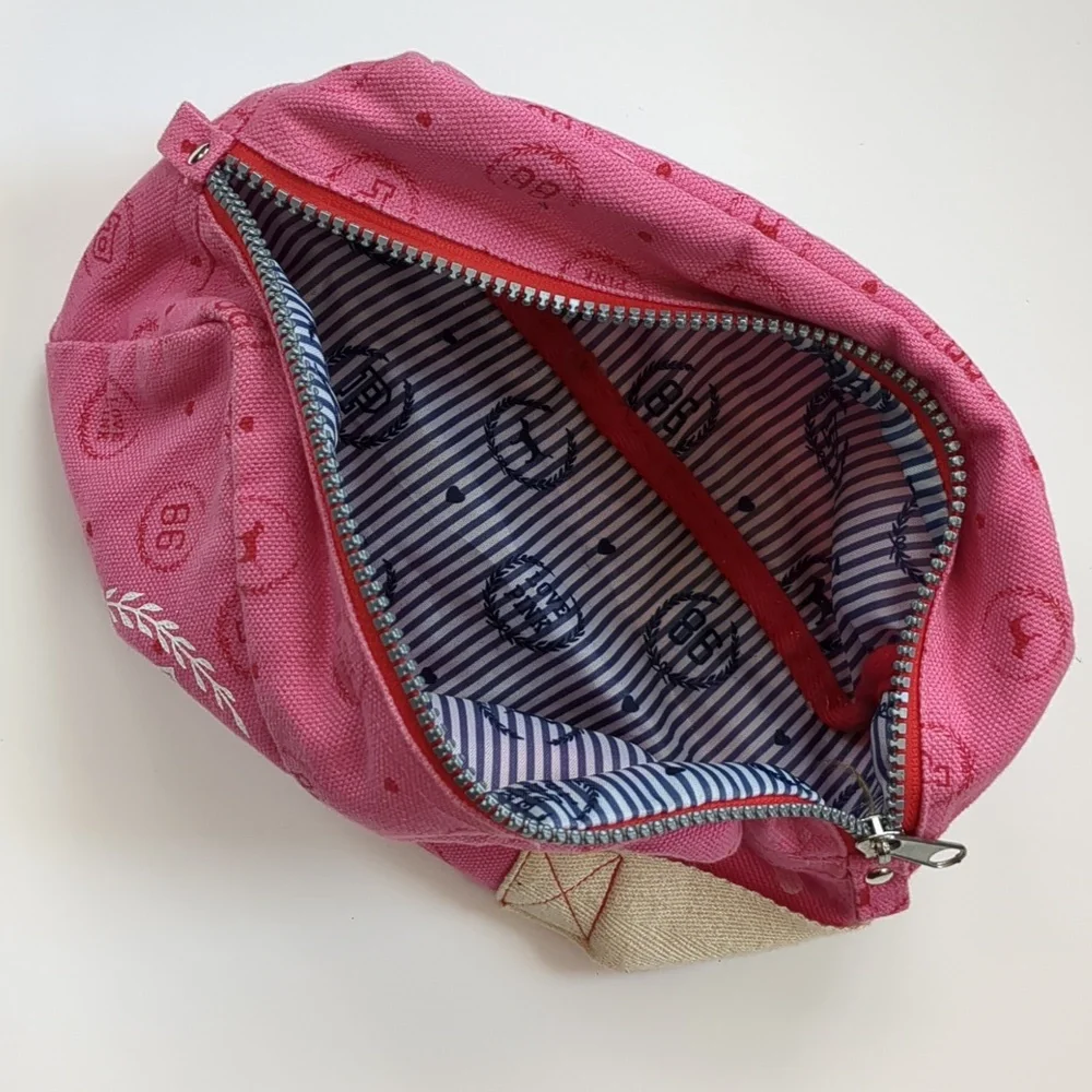 Y2K Vintage Victoria Secret PINK cosmetic bag